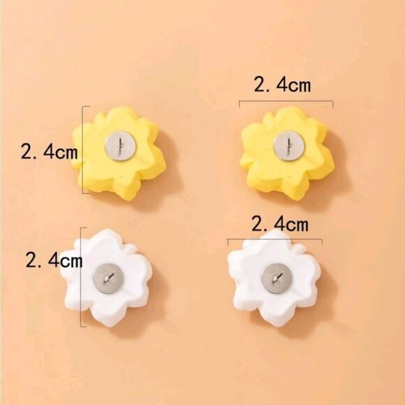 3 For 26 - Flower Stud Earrings - 2 Pairs - Picture 3 of 3